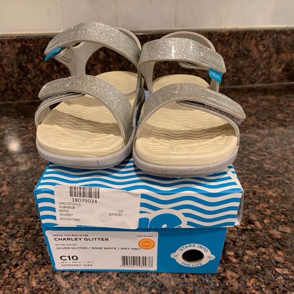 Native Charley Glitter Silver C10